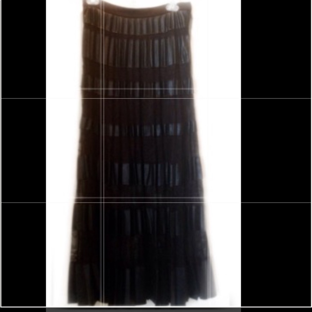 Pleated gorgeous Lace and faux leather skirt ZS